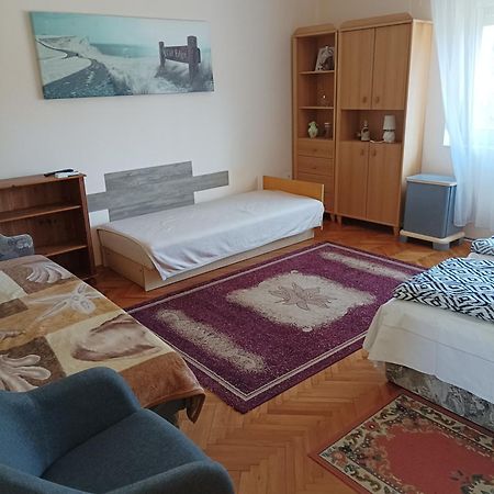 Bandi Vendeghaz Apartment Verpelet Luaran gambar