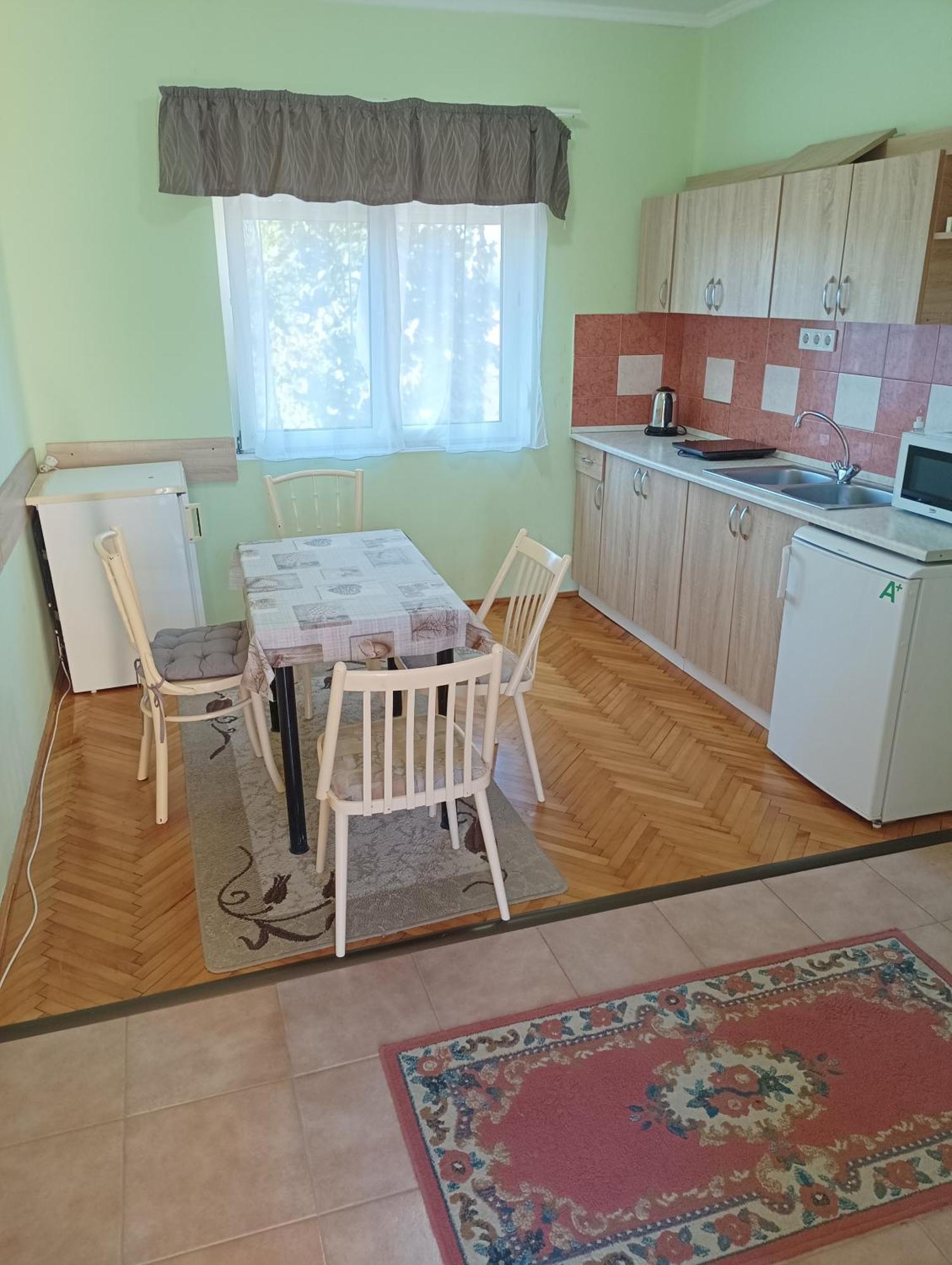 Bandi Vendeghaz Apartment Verpelet Luaran gambar