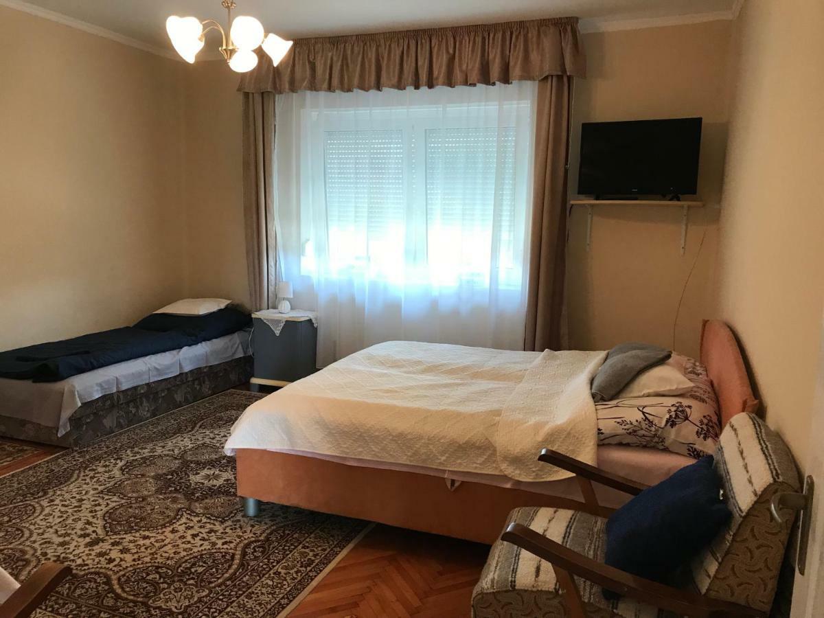 Bandi Vendeghaz Apartment Verpelet Luaran gambar